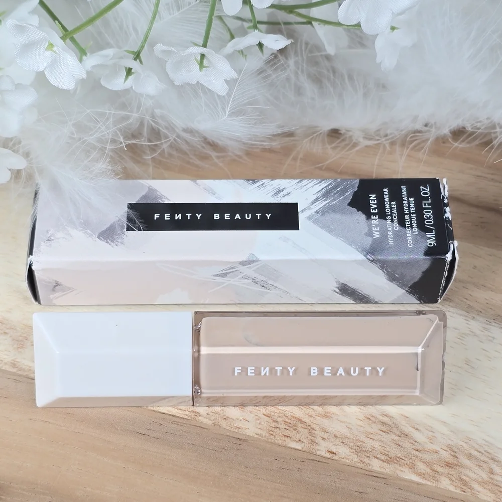 Fenty Beauty Hydrating Longwear Concealer We're Even Shade 150N Light Color New